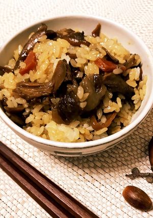 薄切り牛肉・舞茸・人参☆簡単混ぜごはん-レシピのメイン写真
