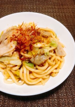 だし香る✤和風焼きうどん-レシピのメイン写真
