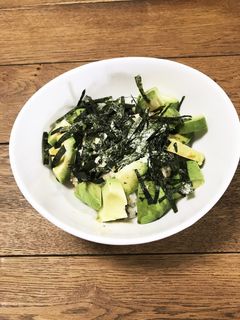 ランチに☆アボカドツナマヨ丼☆カレー風味-レシピのメイン写真