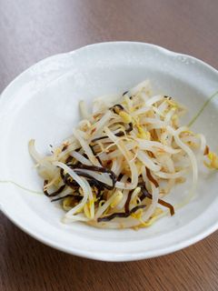 3分で完成、もやしのレンチン、塩昆布和え-レシピのメイン写真