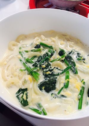 簡単♪牛乳のクリ〜ミ〜うどん♡-レシピのメイン写真