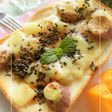 蒸しリンゴ×蒸し芋の蜂蜜チーズトースト