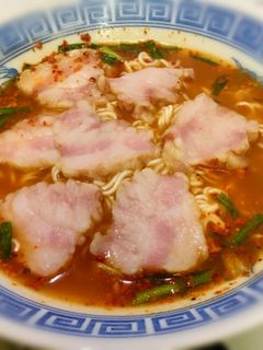 辛旨♪豚トロベーコン辛ラーメン-レシピのメイン写真