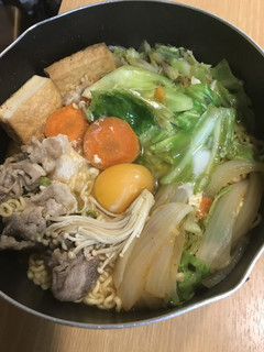 辛ラーメンで野菜どっさり鍋-レシピのメイン写真