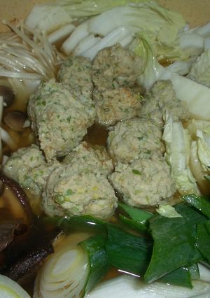 フワフワ★ザクザク鶏肉団子であったか鍋-レシピのメイン写真