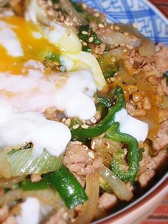 豚挽き肉のスタ丼(ピリ辛ニンニク醤油味)-レシピのメイン写真