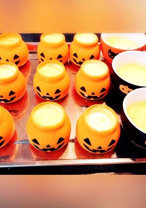 パンプキントリックオアトリートプリン-レシピのメイン写真