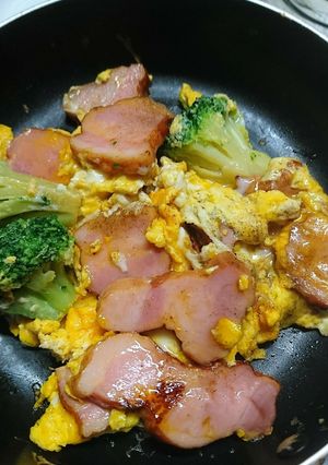 厚切りベーコンのスクランブルエッグ-レシピのメイン写真
