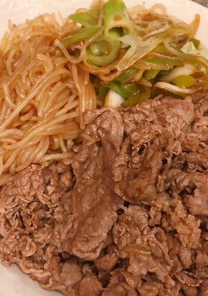 お酒と醤油のシンプルすき焼き-レシピのメイン写真