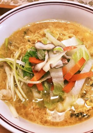辛さ控えめ 彩り野菜の辛ラーメン-レシピのメイン写真