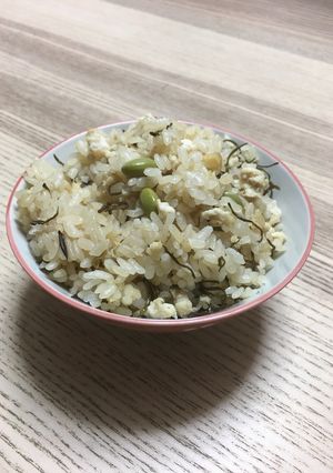 めかぶと枝豆のそぼろごはん-レシピのメイン写真
