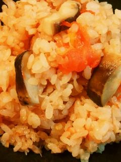 まるしいたけとトマト丸ごと炊くだけピラフ-レシピのメイン写真
