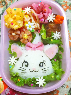 キャラ弁☆ディズニーマリーちゃん弁当-レシピのメイン写真