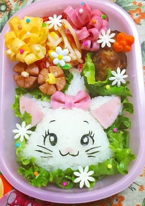 キャラ弁☆ディズニーマリーちゃん弁当-レシピのメイン写真