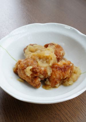唐揚げの玉ねぎこぶおろしの煮物-レシピのメイン写真