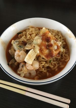 焼きチーズ☆辛ラーメン-レシピのメイン写真