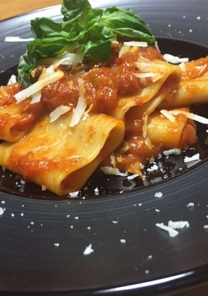リガトーニのトマトパスタ-レシピのメイン写真