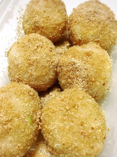 落花生の白胡麻おはぎ-レシピのメイン写真