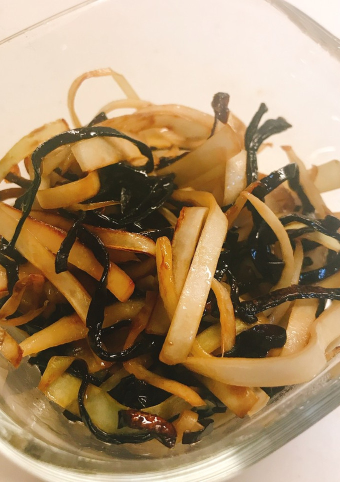 捨てないで！大根の皮の塩昆布炒め-レシピのメイン写真
