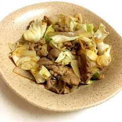 รูปของ 定番野菜炒め☆回鍋肉（ホイコーロー）
