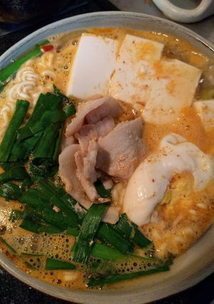 土鍋でスンドゥブ風辛ラーメン-レシピのメイン写真