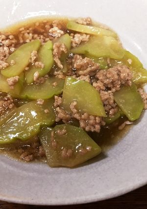 簡単☆ハヤトウリと挽き肉の炒め煮-レシピのメイン写真