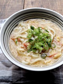 とろ〜り!かにかまと玉子のあんかけうどん-レシピのメイン写真