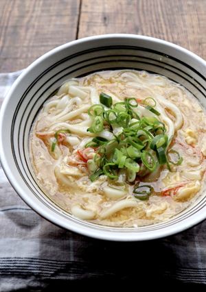 とろ〜り！かにかまと玉子のあんかけうどん-レシピのメイン写真