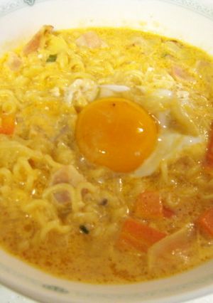 簡単アレンジ辛ラーメン-レシピのメイン写真