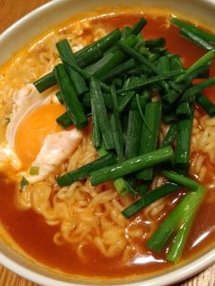 ネギ盛りだくさん辛ラーメン-レシピのメイン写真