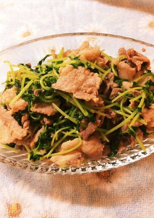 ＊簡単☆豆苗と豚肉炒めwithすりごま＊-レシピのメイン写真