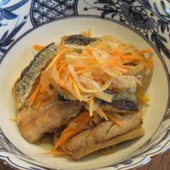 A picture of 秋刀魚の南蛮漬け.