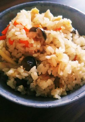 友達の家の炊き込みご飯-レシピのメイン写真