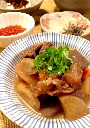 温まる野菜ゴロゴロ牛すじ煮込み-レシピのメイン写真