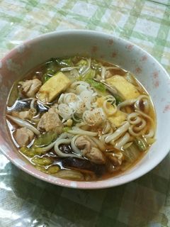 鶏肉と白菜で♪あったか煮込みうどん☆-レシピのメイン写真