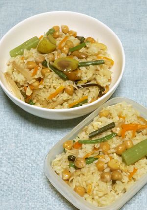 山菜とひよこ豆の炊き込み麦ごはん-レシピのメイン写真