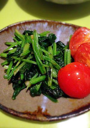 旨い♪ほうれん草とプチトマトのソテー-レシピのメイン写真