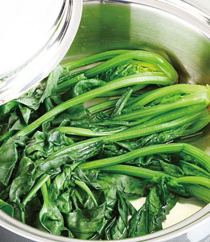 無水調理で葉野菜を美味しくゆでる by ビタクラフト 【クックパッド
