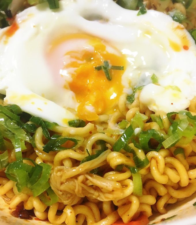 激辛激ウマ！辛ラーメンの混ぜそば風レシピ-レシピのメイン写真