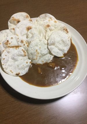 ナンぽい餃子の皮レトルトカレー-レシピのメイン写真