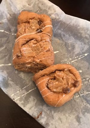 梨とクリームチーズのシナモンパン-レシピのメイン写真