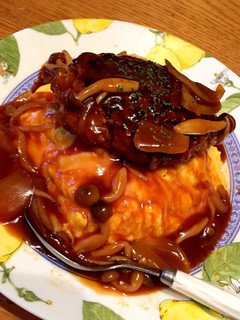 ハンバーグデミオムライス-レシピのメイン写真