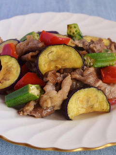 牛肉と夏野菜のわさびぽん酢炒め-レシピのメイン写真