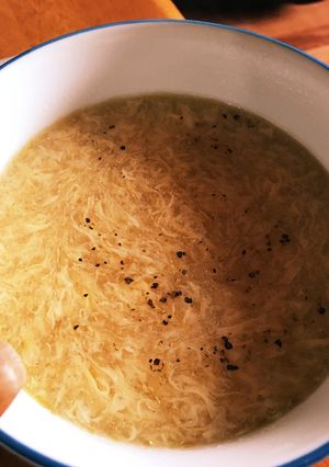 卵だけでも満腹〜♪ 卵の中華スープ-レシピのメイン写真