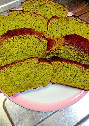 簡単自家製ふわふわ抹茶パウンドケーキ-レシピのメイン写真
