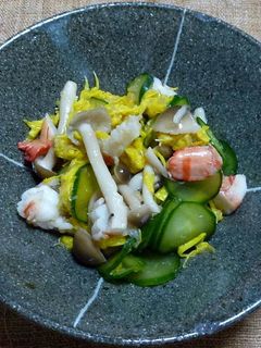 海老としめじ、キュウリの菊花おろし和え-レシピのメイン写真