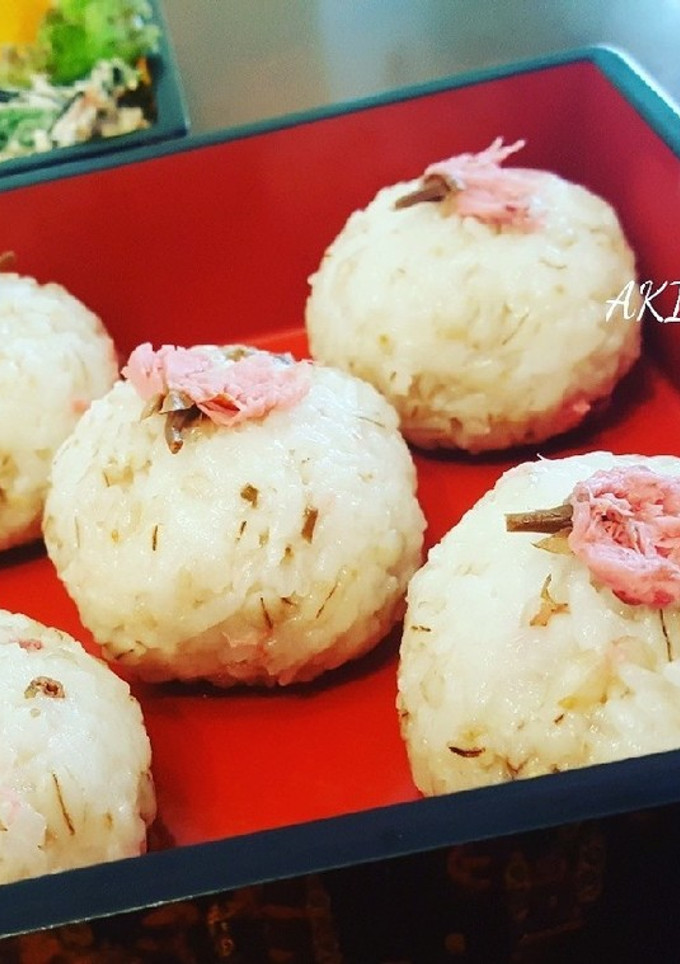 綺麗になれちゃう『蒟蒻米de桜のおこわ』-レシピのメイン写真