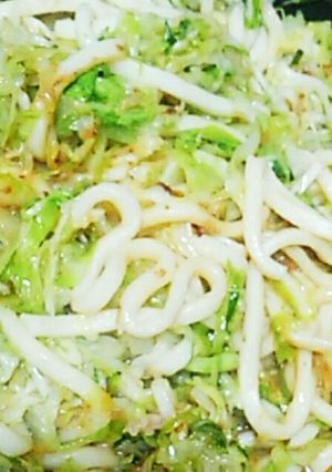 キャベツとうどんだけ♡簡単焼きうどん-レシピのメイン写真