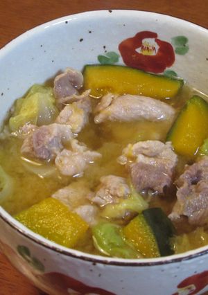 豚肉とかぼちゃと白菜の味噌汁-レシピのメイン写真