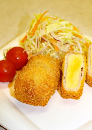 高野豆腐で、なんちゃって豚カツ(^^♪-レシピのメイン写真